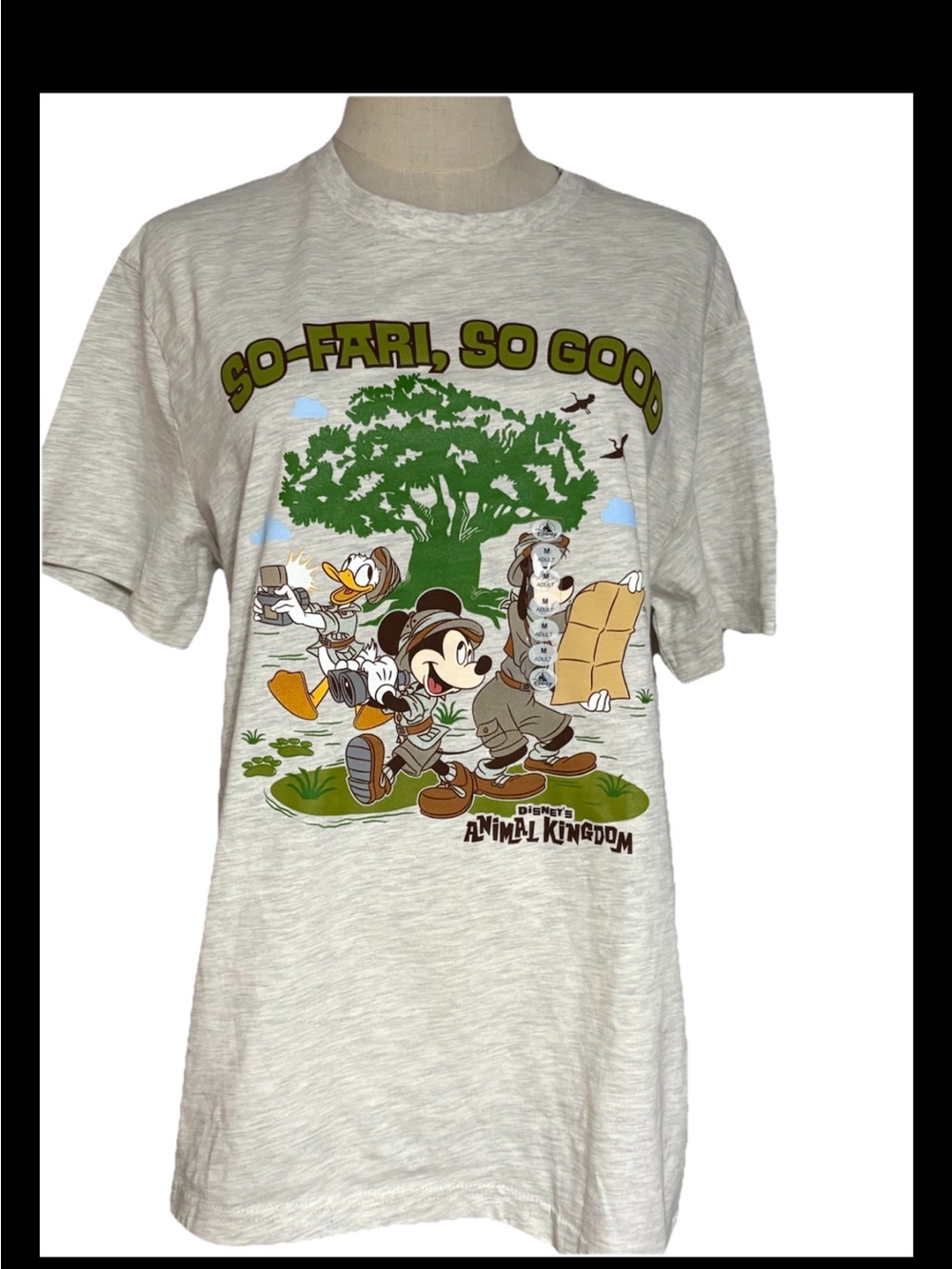 Disney Adult medium Animal Kingdom Grey T-Shirt Donald, Mickey Mouse, Goofy, Ne